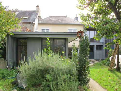4. 2 extensions pour 1 jardin à Rennes (quartier Le Landry)