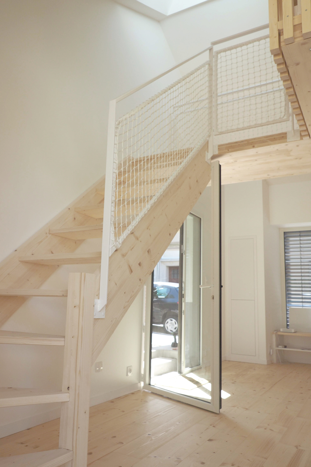 Escalier bois et garde-corps métal