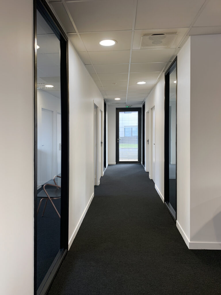 Couloir bureau